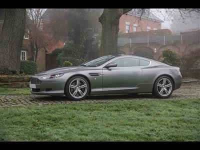 Aston Martin+DB9